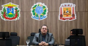 Impasse tributário acirra crise entre Prefeitura e Câmara e pode custar milhões a Várzea Grande na reforma nacional