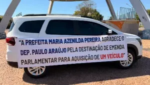 Paulo Araújo entrega veículo 0 km para transporte de pacientes de hemodiálise em Barra do Bugres