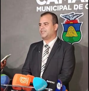 “Paula não consegue 18 votos para mudar regimento, grupo dos 14 não fecha com Dilemário, diz Ilde Taques ao manter candidatura a presidência da Câmara de Cuiabá