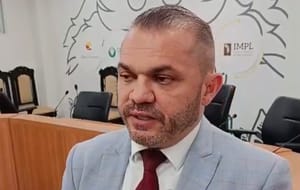 “Mesmo investigado, o convocado tem obrigação de comparecer”, afirma procurador da Assembleia ao contestar habeas corpus na CPI da Saúde