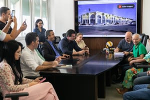 Reconstrução avança: Abilio envia projeto que garante segurança jurídica ao Shopping Popular após incêndio