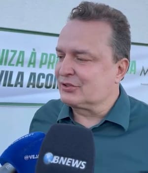 “Precisamos levar esse projeto para outras cidades”, diz Max Russi ao inaugurar o primeiro condomínio gratuito para idosos de Mato Grosso em Jaciara