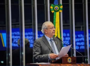 Jayme Campos declara voto pelo fim da escala 6x1 e defende acordo entre trabalhadores e empresas no Senado
