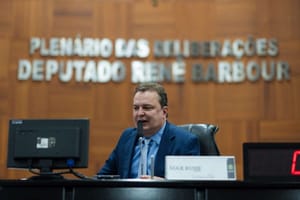 ”‘Não tem lógica’: Max Russi reage contra pedágio no Pantanal e amplia pressão para barrar concessão entre Livramento e Poconé”