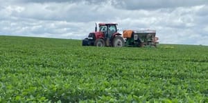 Escassez de enxofre fecha fábricas, ameaça oferta de adubo e pressiona custos do agronegócio brasileiro