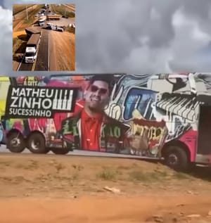 Ônibus de Matheuzinho Sucessinho se envolve em acidente com duas carretas na MT-130