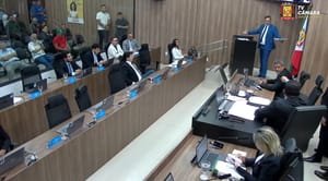 Wanderley barra votação e trava repasse de R$ 16 milhões para abastecimento de água em VG
