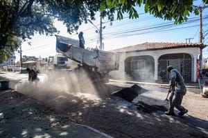 Cuiabá investe R$ 27,2 milhões em obras e recupera 58 mil buracos no primeiro semestre