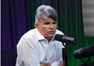 PT transforma PF em instrumento de perseguição contra Flávio Bolsonaro, dispara Medeiros