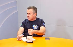Com 45%, Mauro Mendes lidera intenção de votos