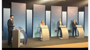 Debate na Centro América: Pivetta destaca 7 mil km de novas rodovias em MT e rebate ataques: “É tempo de denúncia e calúnia”