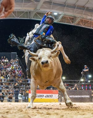 João Paulo Velasco conquista etapa da PBR em Cuiabá e fica mais perto do título brasileiro