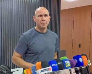 Abílio visita Paula, confirma envio da LOA e diz que LDO só volta à Câmara após consenso no legislativo