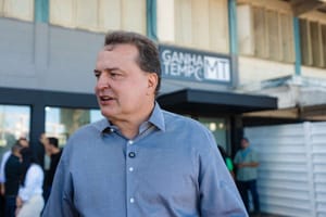 Max resgata entregas no CPA e Pedra 90 e reforça presença política na Capital