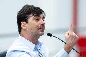 Viagem paga e arma no avião contradiz versão de Hedilerson sobre ‘traição’ no caso do assassinato de Zampieri  ‘missão cumprida’