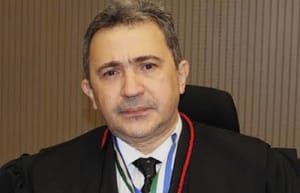 CNJ prorroga investigação e mantém desembargador afastado por suspeita de venda de decisões no TJMT