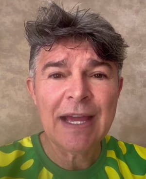 Zé Medeiros pede impeachment de Cristiano Zanin após decisão que prorrogou votação no segundo turno