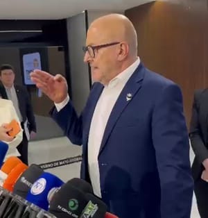“É a expressão de um governador que assiste à violência”, diz Pivetta ao admitir limites jurídicos de projeto contra facções e cobrar mais autonomia aos estados