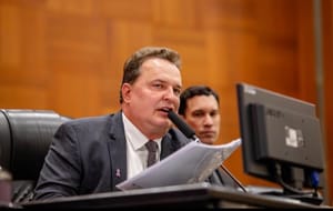 Max Russi solicita centro médico-legal em Campo Verde para reduzir espera de famílias e atender cinco municípios